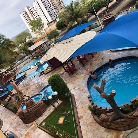 Apartamento Flat Thermas Place Daire Caldas Novas Dış mekan fotoğraf